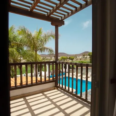 La Quinta Heights -6 Bed Villa-private Pool Villa San Miguel de Abona